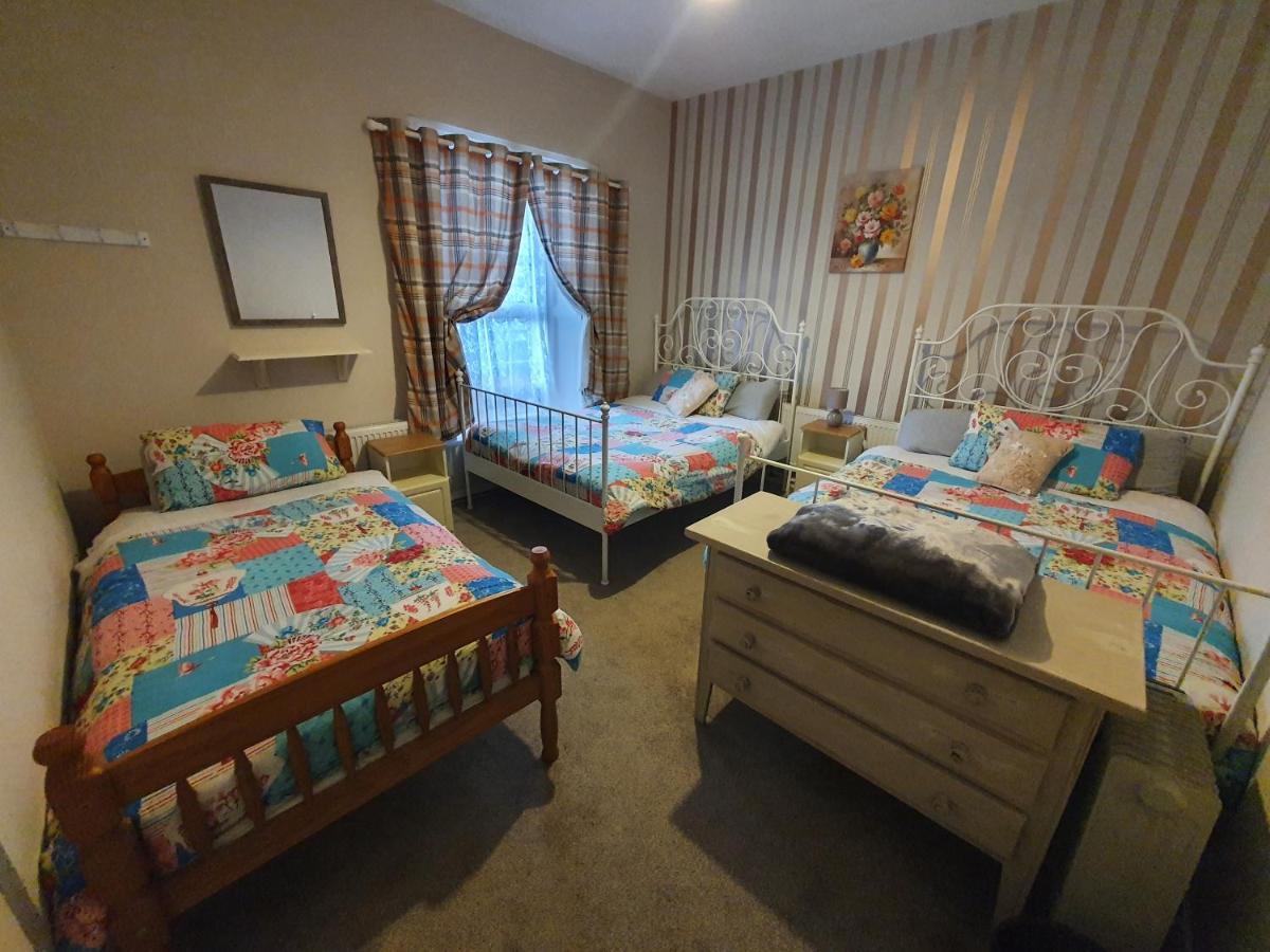 לאוראה Gordon'S Guesthouse מראה חיצוני תמונה