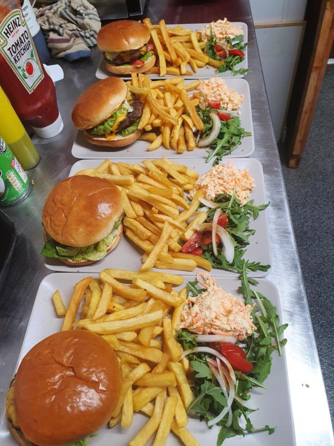 לאוראה Gordon'S Guesthouse מראה חיצוני תמונה